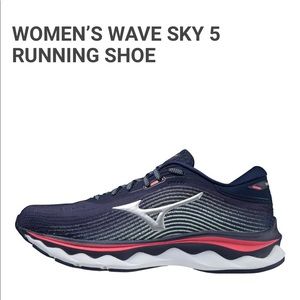 Mizuno Women’s Wave Sky 5 Running Shoe